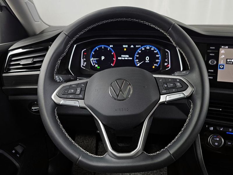 2023 Volkswagen Jetta 1.5 TSI Prestige photo 13