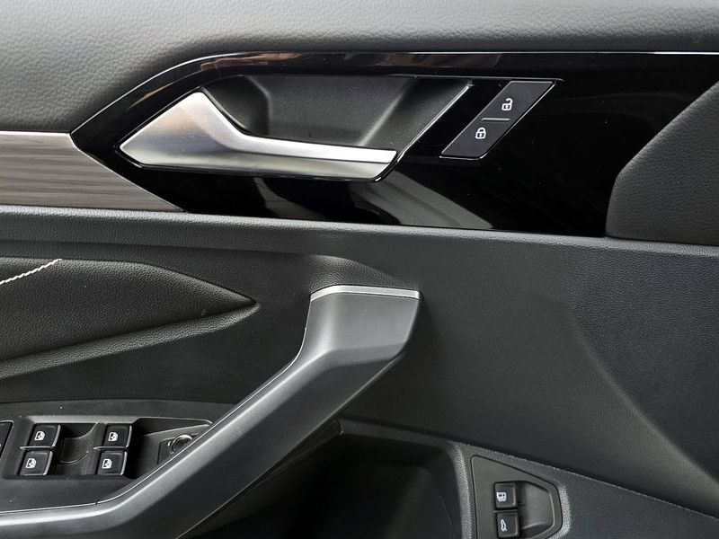 2023 Volkswagen Jetta 1.5 TSI Prestige photo 29