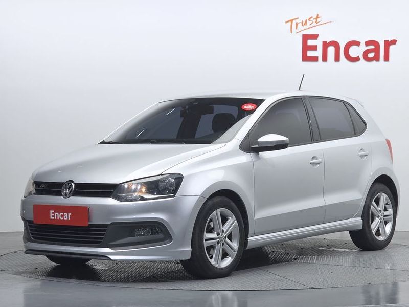 2014 Volkswagen Polo 1.6 TDI R-Line 5th photo 1