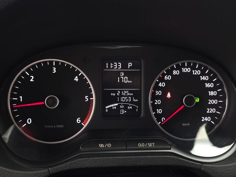 2014 Volkswagen Polo 1.6 TDI R-Line 5th photo 8