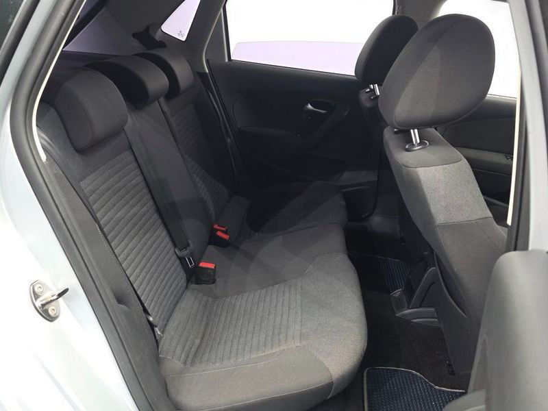 2014 Volkswagen Polo 1.6 TDI R-Line 5th photo 11
