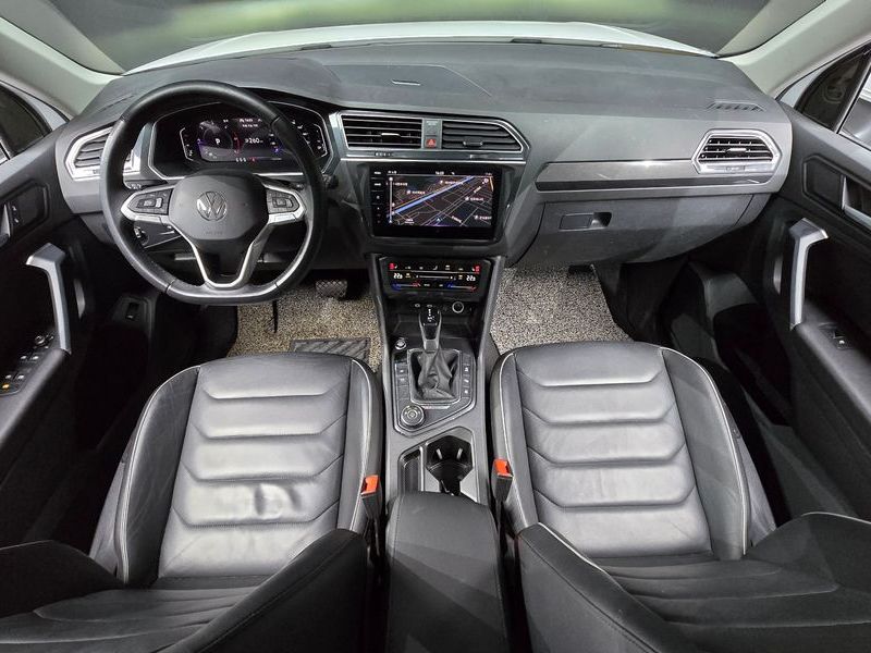 2022 Volkswagen Tiguan 2.0 TDI 4Motion Prestige photo 7
