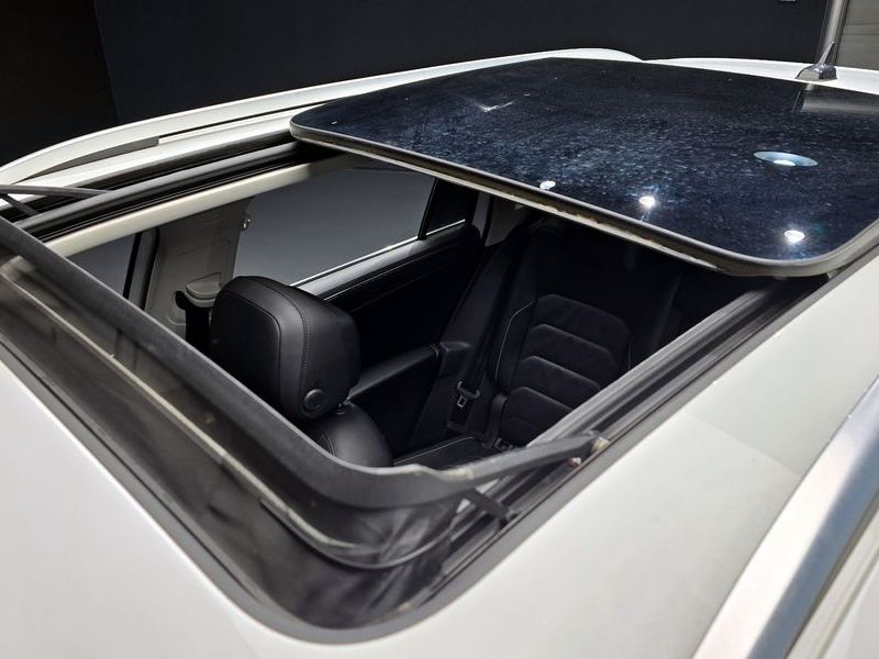 2022 Volkswagen Tiguan 2.0 TDI 4Motion Prestige photo 17