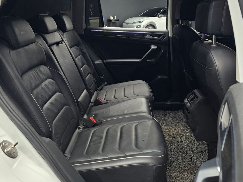 2022 Volkswagen Tiguan 2.0 TDI 4Motion Prestige photo 26