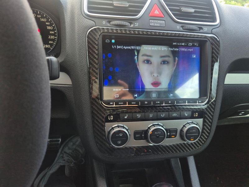 2013 Volkswagen 시로코 2.0 TDI R-Line photo 9