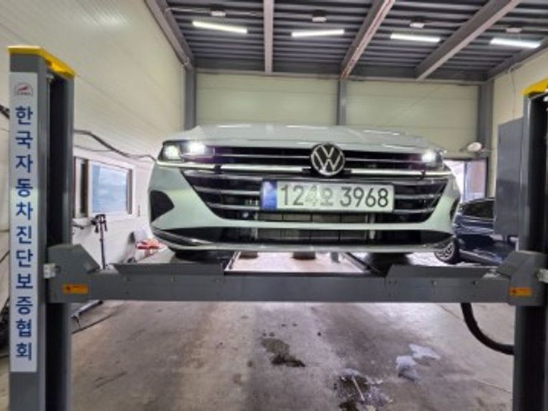 2022 Volkswagen Arteon 2.0 TDI Prestige photo 1