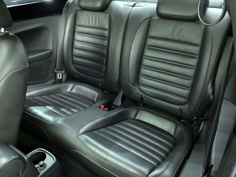2015 Volkswagen Beetle 2.0 TDI Premium 3rd photo 26
