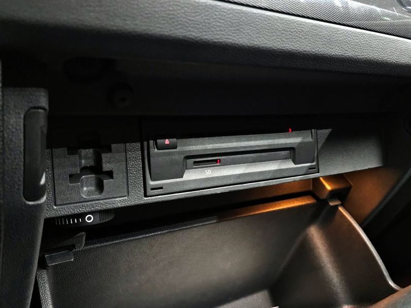 2020 Volkswagen Tiguan 2.0 TDI Prestige photo 29