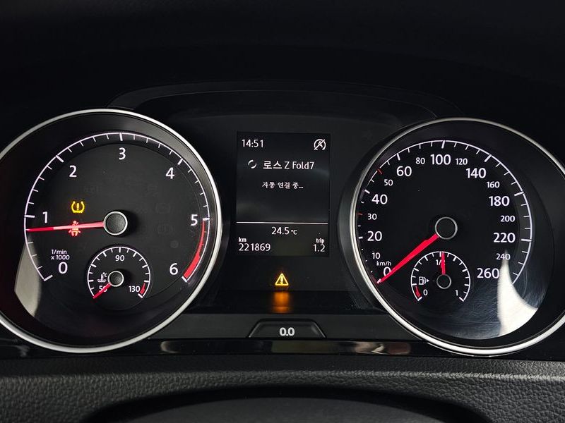 2015 Volkswagen Golf 1.6 TDI photo 8