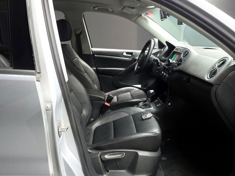 2013 Volkswagen Tiguan 2.0 TDI Comfort 5N photo 11