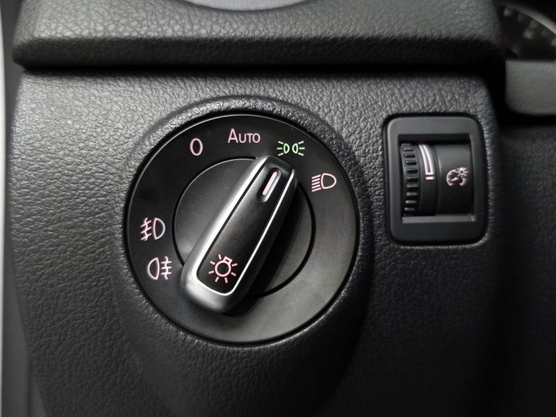 2013 Volkswagen Tiguan 2.0 TDI Comfort 5N photo 16
