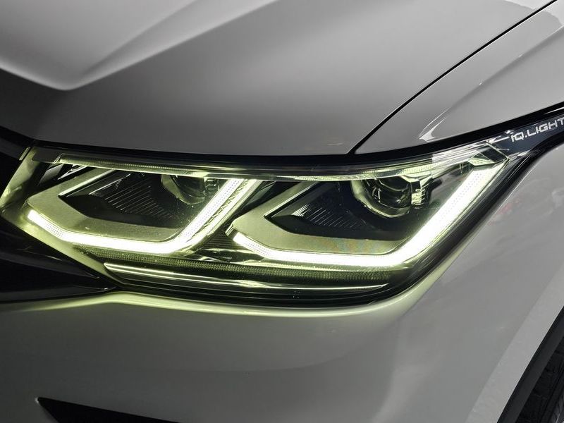 2022 Volkswagen Tiguan 2.0 TDI Prestige photo 22