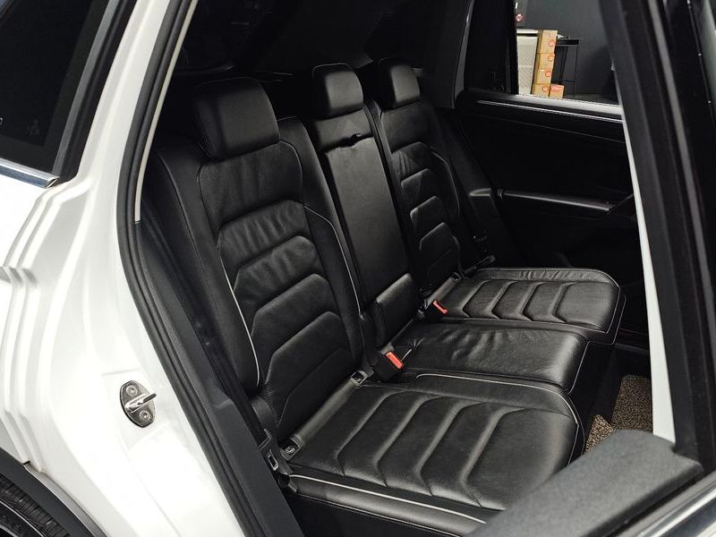 2022 Volkswagen Tiguan 2.0 TDI Prestige photo 26