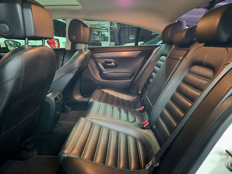 2014 Volkswagen New CC 2.0 TSI photo 18