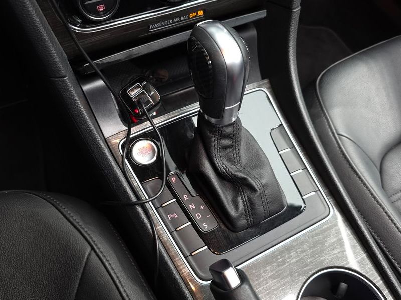 2018 Volkswagen Passat 2.0 TSI B7 photo 9