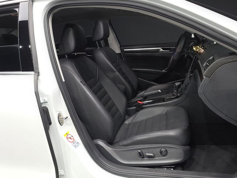 2018 Volkswagen Passat 2.0 TSI B7 photo 11