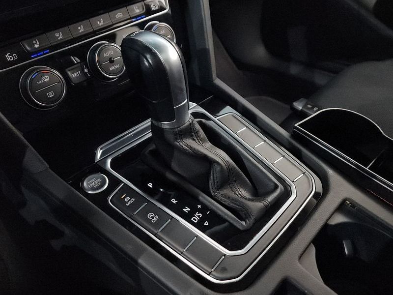 2018 Volkswagen Arteon 2.0 TDI Premium photo 9