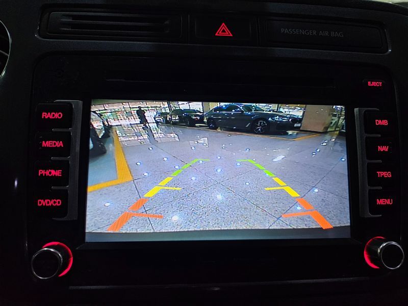 2015 Volkswagen Tiguan 2.0 TDI Comfort 5N photo 13