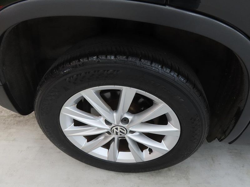 2015 Volkswagen Tiguan 2.0 TDI Comfort 5N photo 20