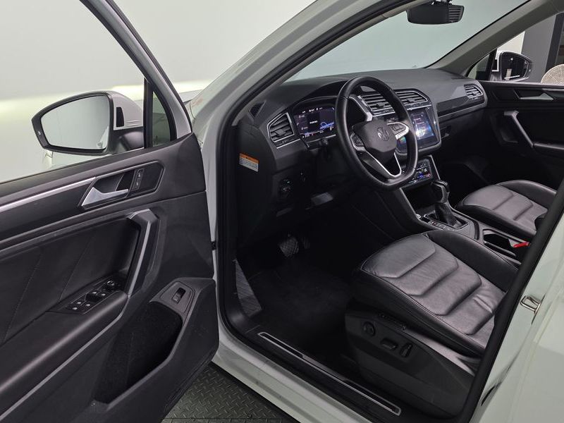 2021 Volkswagen Tiguan 2.0 TDI Prestige photo 10