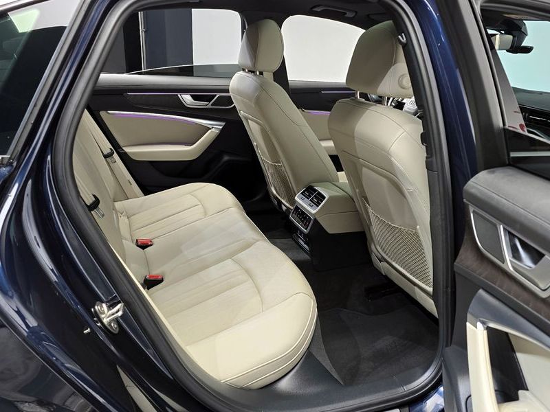 2023 Audi A6 45 TFSI Premium photo 12