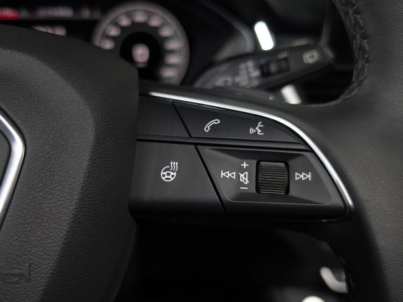 2021 Audi Q5 45 TFSI Quattro Premium photo 16