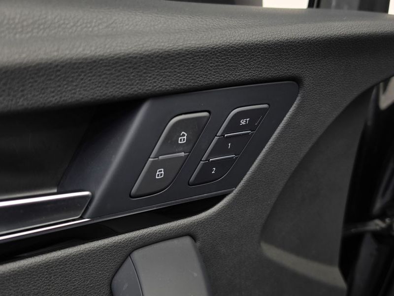 2021 Audi Q5 45 TFSI Quattro Premium photo 20