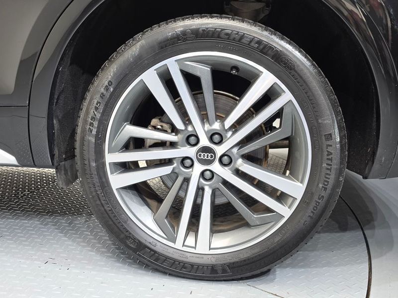 2021 Audi Q5 45 TFSI Quattro Premium photo 21