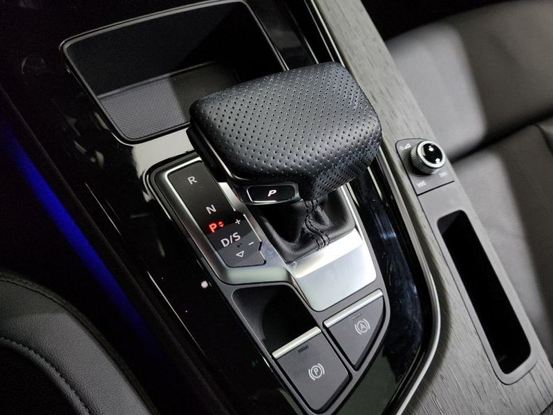 2023 Audi A5 40 TFSI Quattro Premium Sportback photo 9