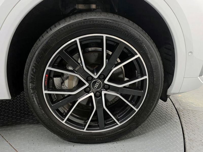 2022 Audi Q5 45 TFSI Quattro Premium Sportback photo 21