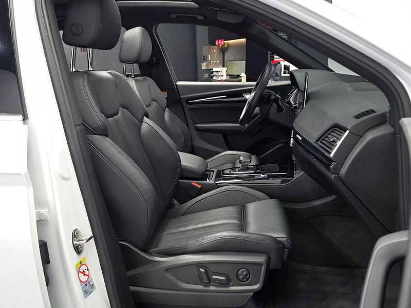 2021 Audi Q5 45 TFSI Quattro Premium photo 11