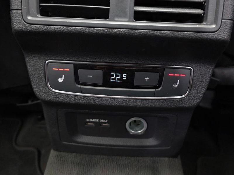 2021 Audi Q5 45 TFSI Quattro Premium photo 19