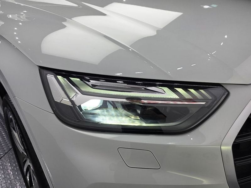 2021 Audi Q5 45 TFSI Quattro Premium photo 22