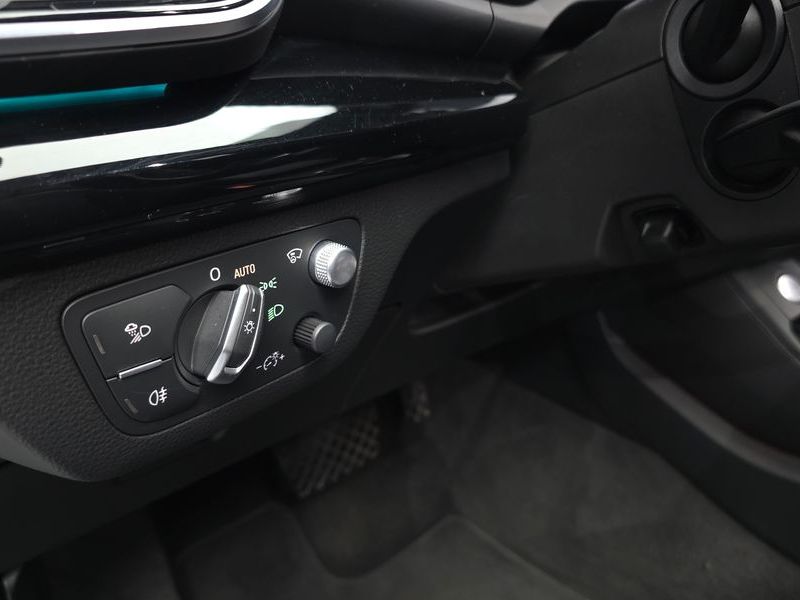 2021 Audi Q5 45 TFSI Quattro Premium photo 29