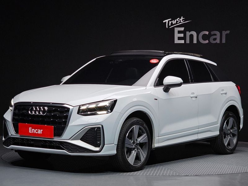 2023 Audi Q2 35 TDI Premium photo 1