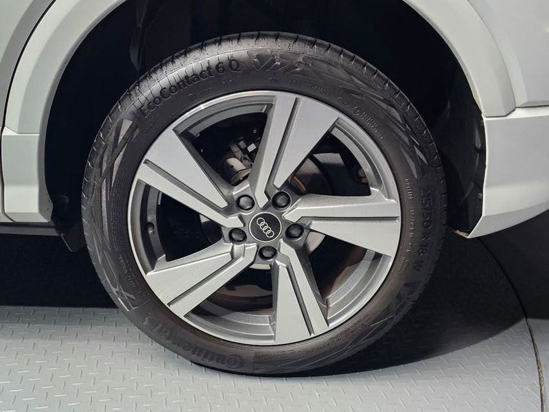 2023 Audi Q2 35 TDI Premium photo 21