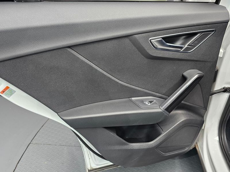 2023 Audi Q2 35 TDI Premium photo 25