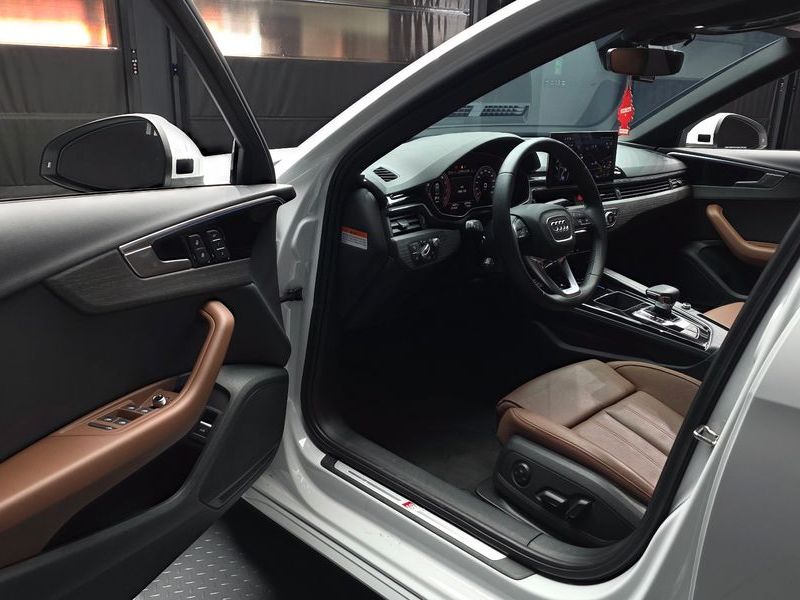 2023 Audi A4 40 TFSI Premium photo 10