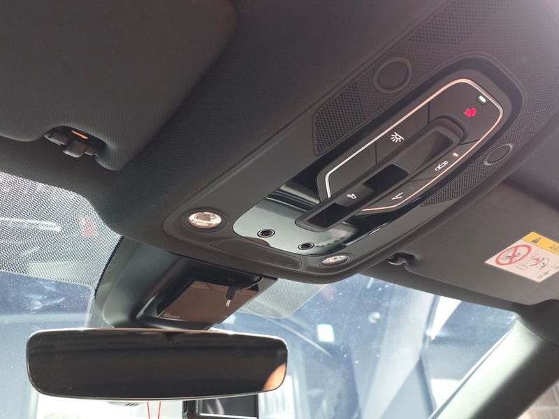2023 Audi A4 40 TFSI Premium photo 18