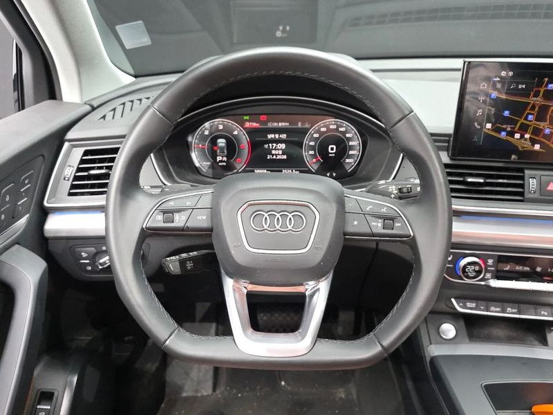 2023 Audi Q5 40 TDI Quattro Premium Sportback photo 13