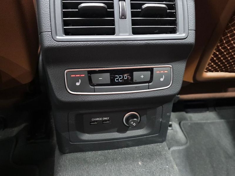 2023 Audi Q5 40 TDI Quattro Premium Sportback photo 19