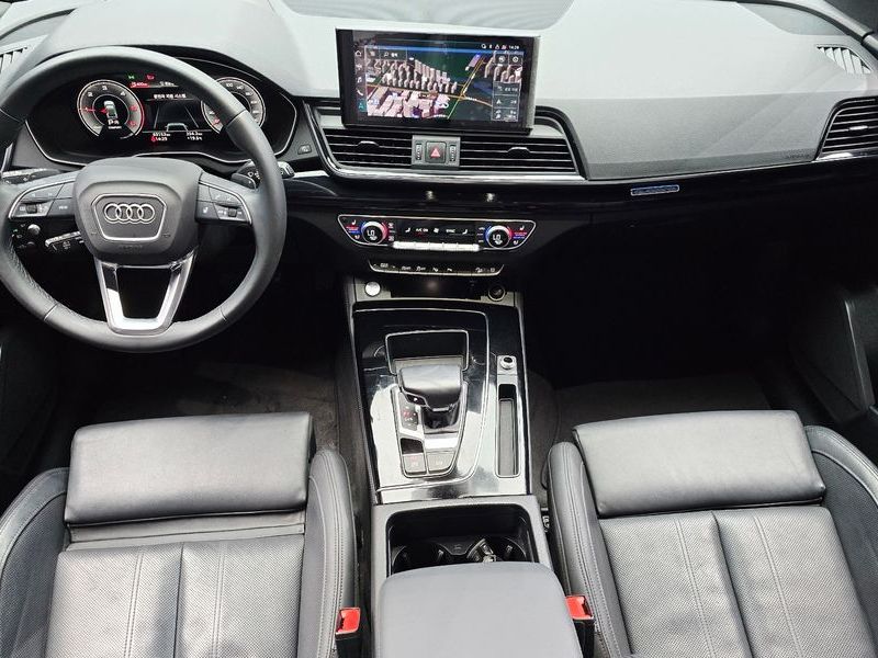 2022 Audi Q5 40 TDI Quattro Premium Sportback photo 7