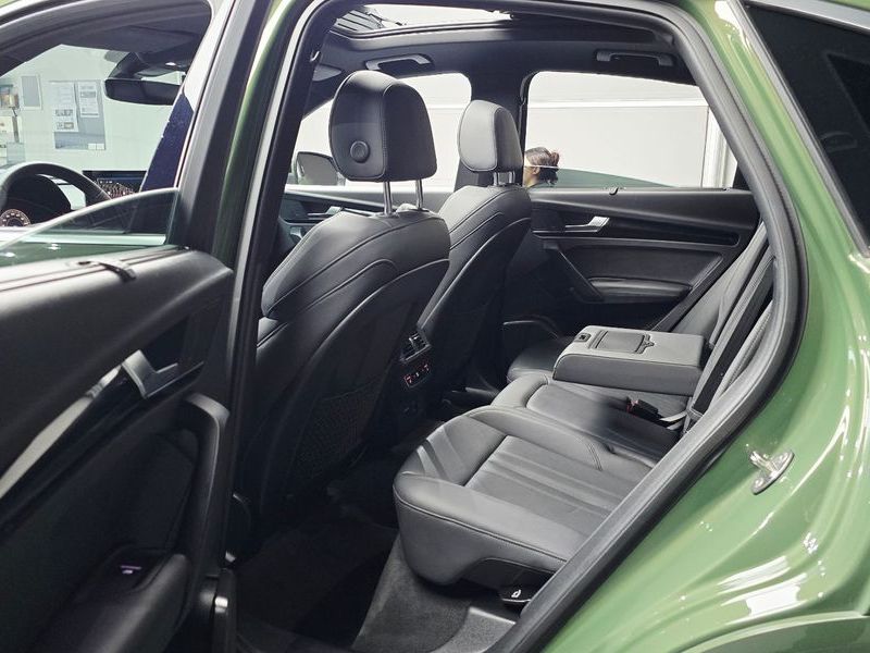 2022 Audi Q5 40 TDI Quattro Premium Sportback photo 12
