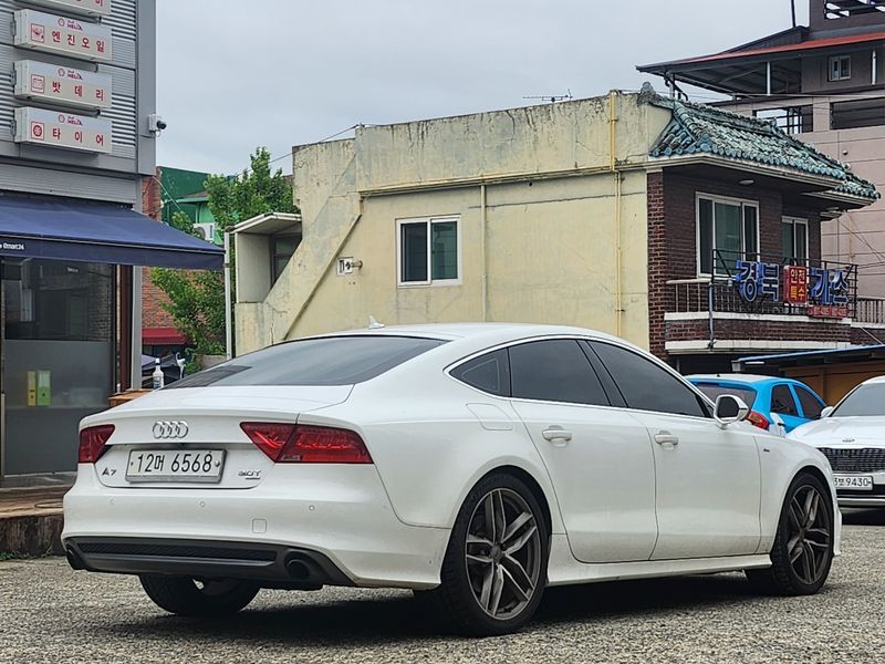 2013 Audi A7 3.0 TFSI Quattro Prestige 4G photo 8