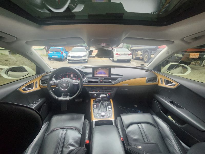 2013 Audi A7 3.0 TFSI Quattro Prestige 4G photo 9