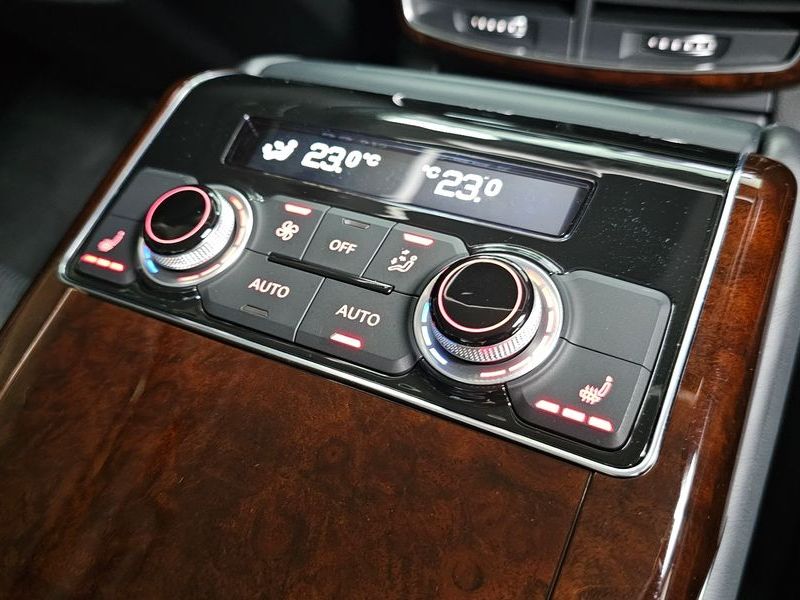 2012 Audi A8 4.2 FSI Quattro D4 photo 18