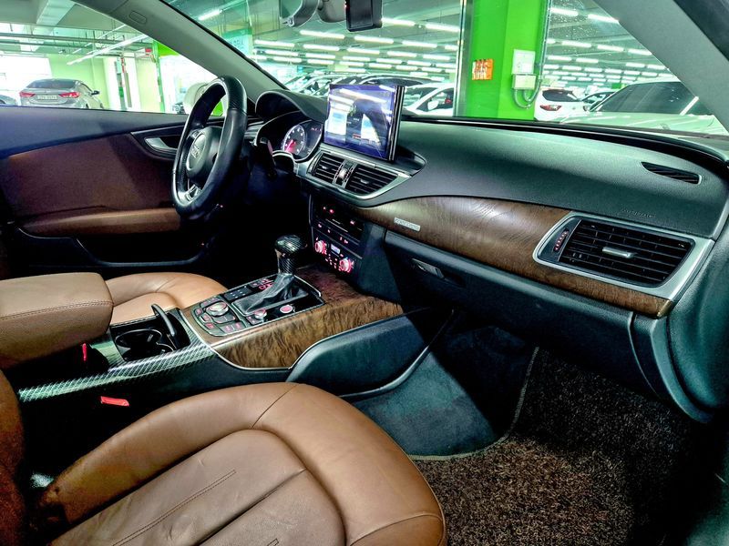 2013 Audi A7 3.0 TFSI Quattro Dynamic 4G photo 10