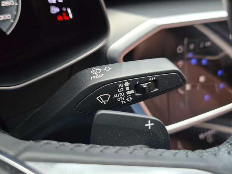 2021 Audi A6 40 TDI photo 16