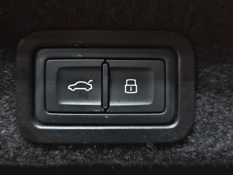 2021 Audi A6 40 TDI photo 27