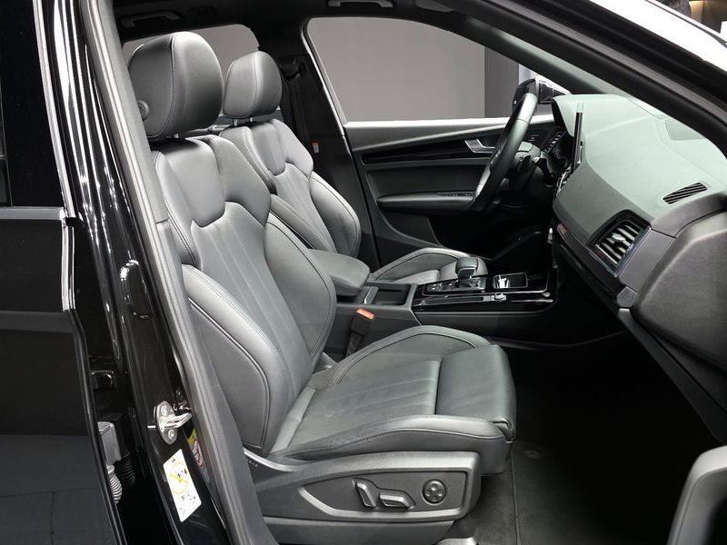 2021 Audi Q5 45 TFSI Quattro Premium photo 11